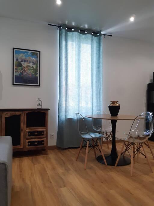 Cosy Saint Yorre Apartment ภายนอก รูปภาพ